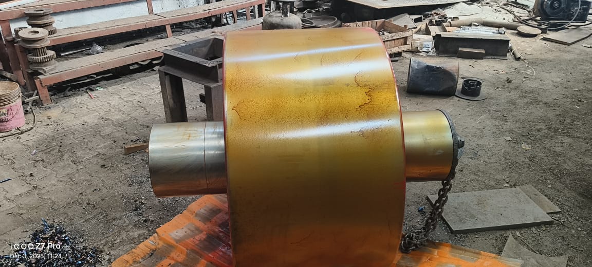 Double Pendulum Valve for airlock material discharge by OP Engineering Group